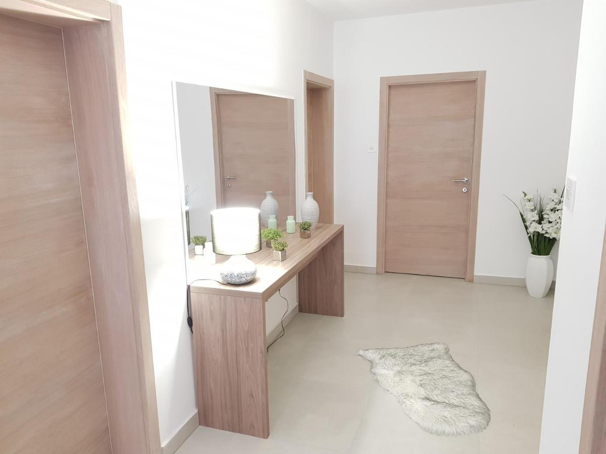 Apartmani Aria Rogoznica  Εξωτερικό φωτογραφία